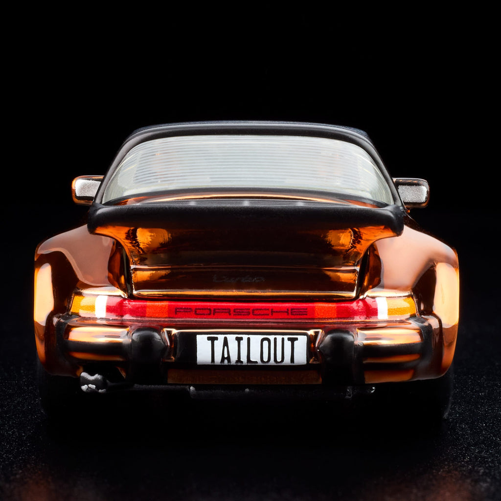 Hot Wheels RLC Exclusive 1988 Porsche 911 Targa Turbo - Standard OR Chase Variant (Randomized)